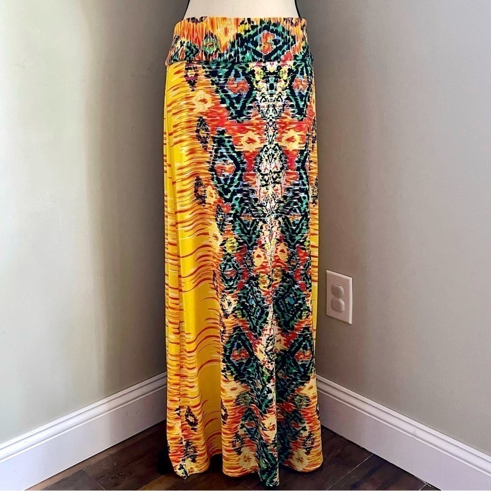 Beige by eci | Vibrant Maxi Dress | Medium